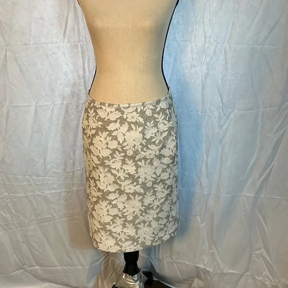 Liz Claiborne Petite Floral Skirt Suit Womens 8P Blazer Set - Picture 4 of 6